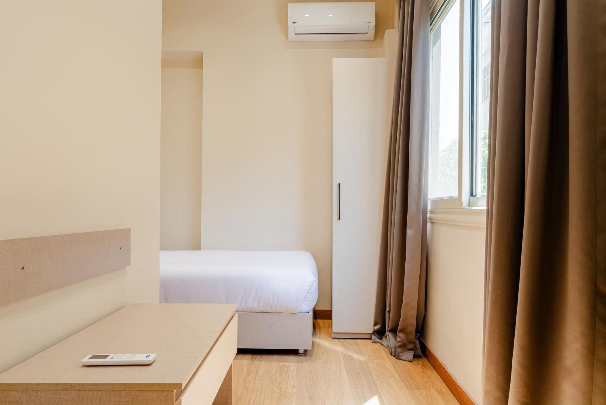 Brassbell L Zamalek L Daoud Studios Кайро Екстериор снимка